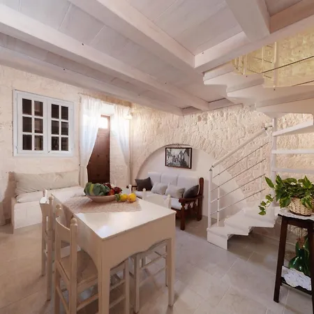 Dimora Aline -trulli Area-